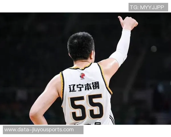 韩德君的篮球传奇之路：从青涩少年到CBA巨星的成长历程与奋斗精神